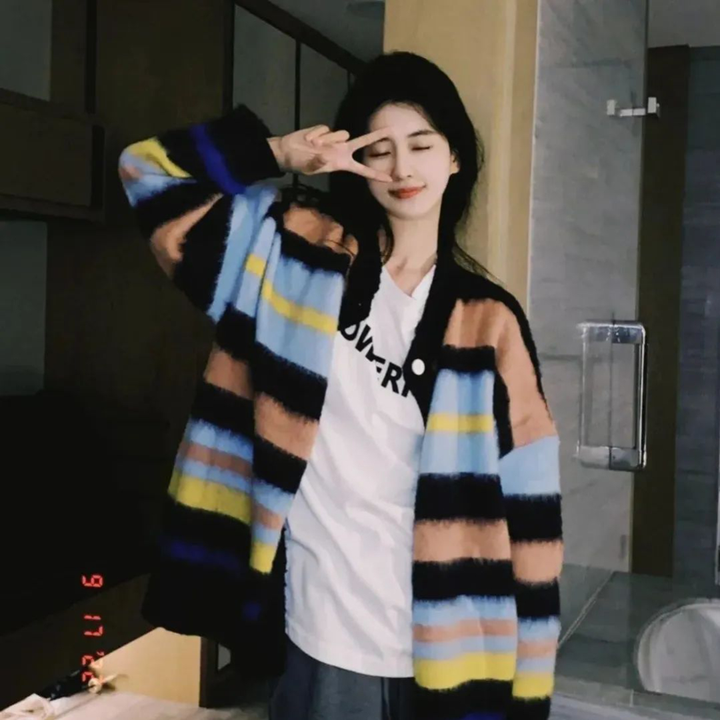 故园梦蝶付东流